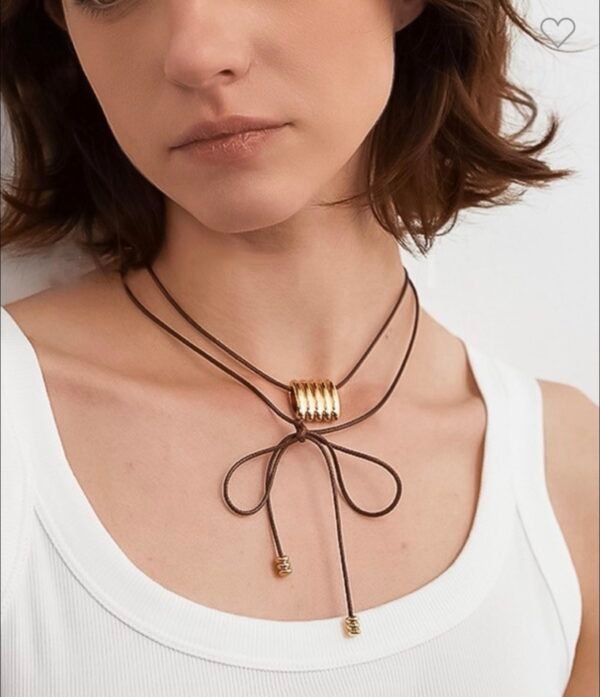 img_1795.jpg Chant 18K Gold Black Leather Pendant Choker