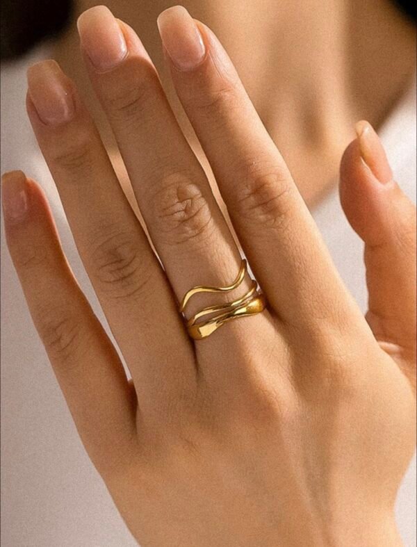 img_1812.jpg Ozzy Abstract Ring