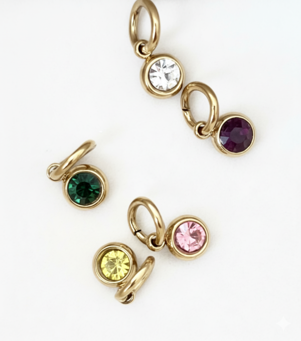 img_2598.png Gold Round Glass Charm - Assorted Colors