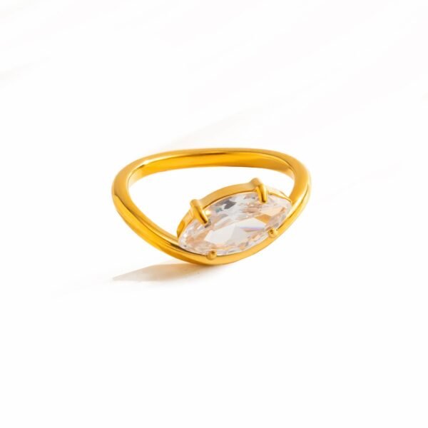 Modern Marquise