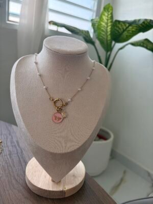 Pearly butterfly chain